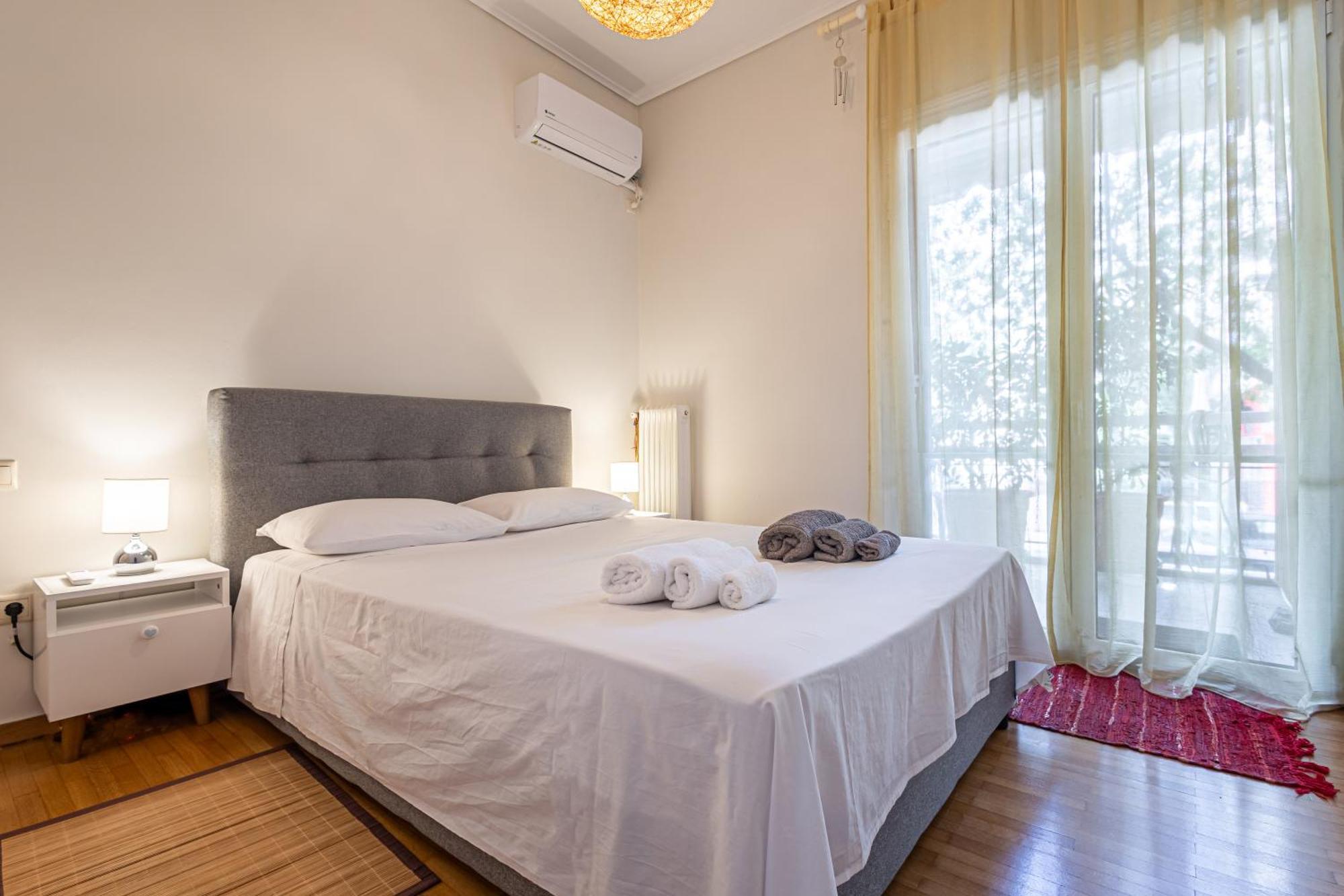 Alimos Marina Beach Apartment Athena Bagian luar foto